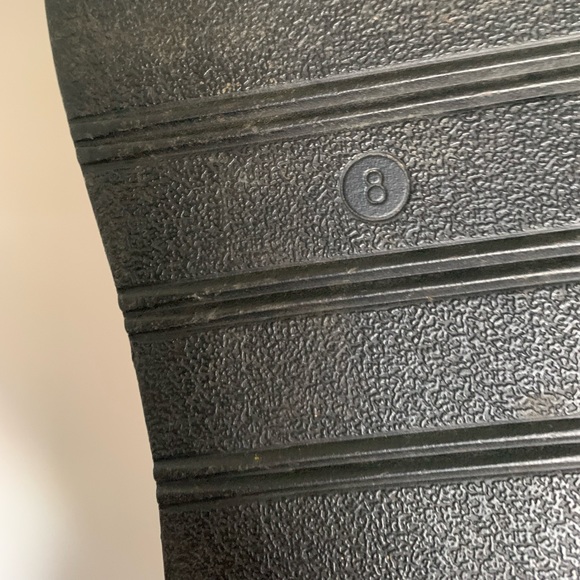 Black Loafers🤍 - Picture 3 of 4